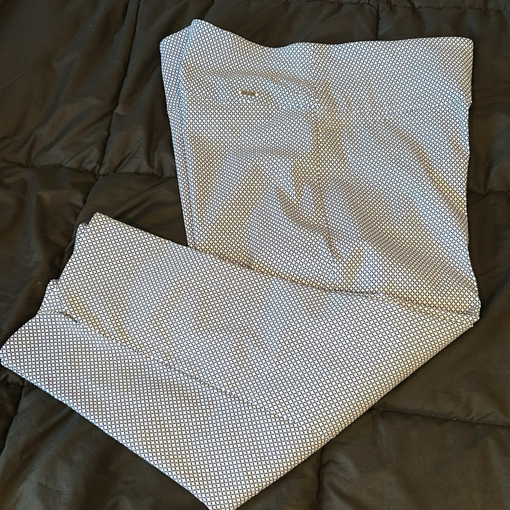 S.C. & CO. Capri Pants NWT